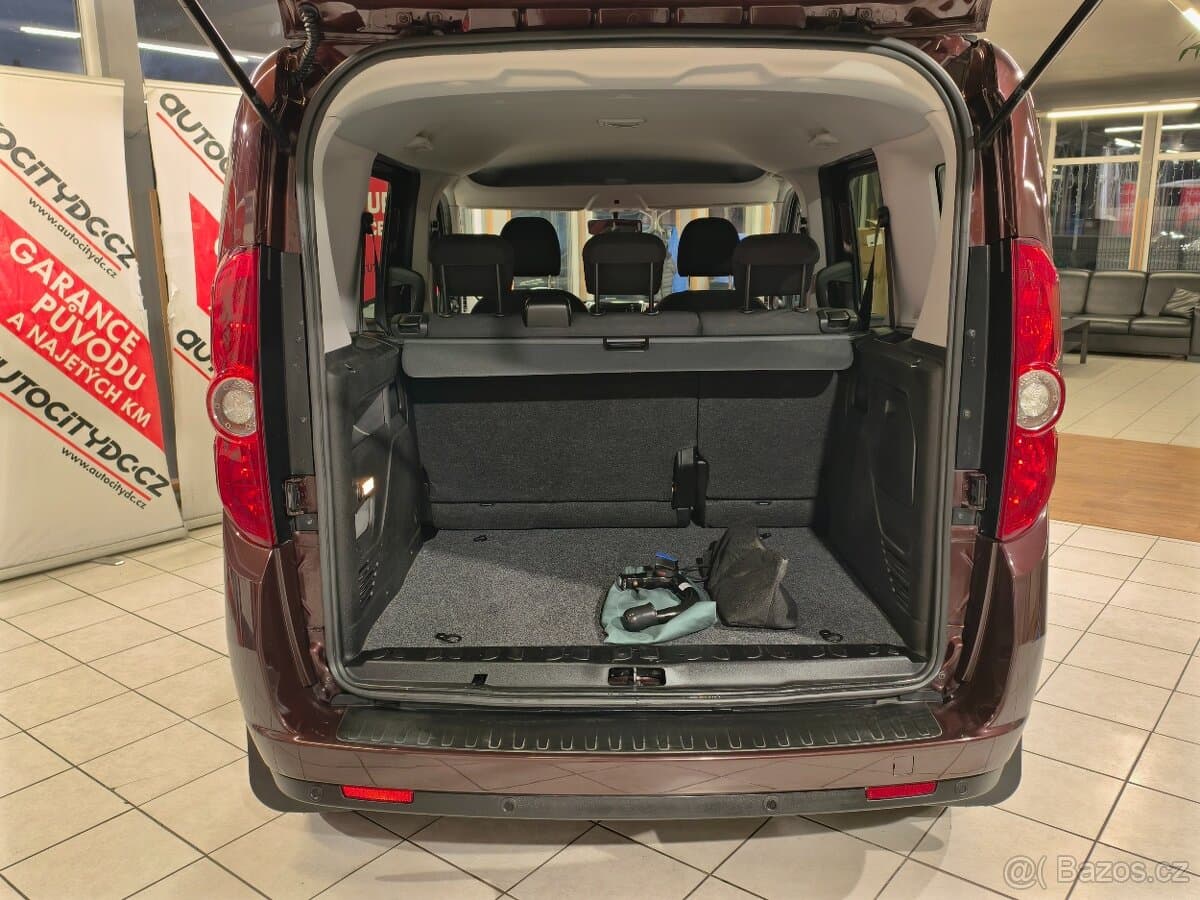 2015 Fiat DOBLO - 12