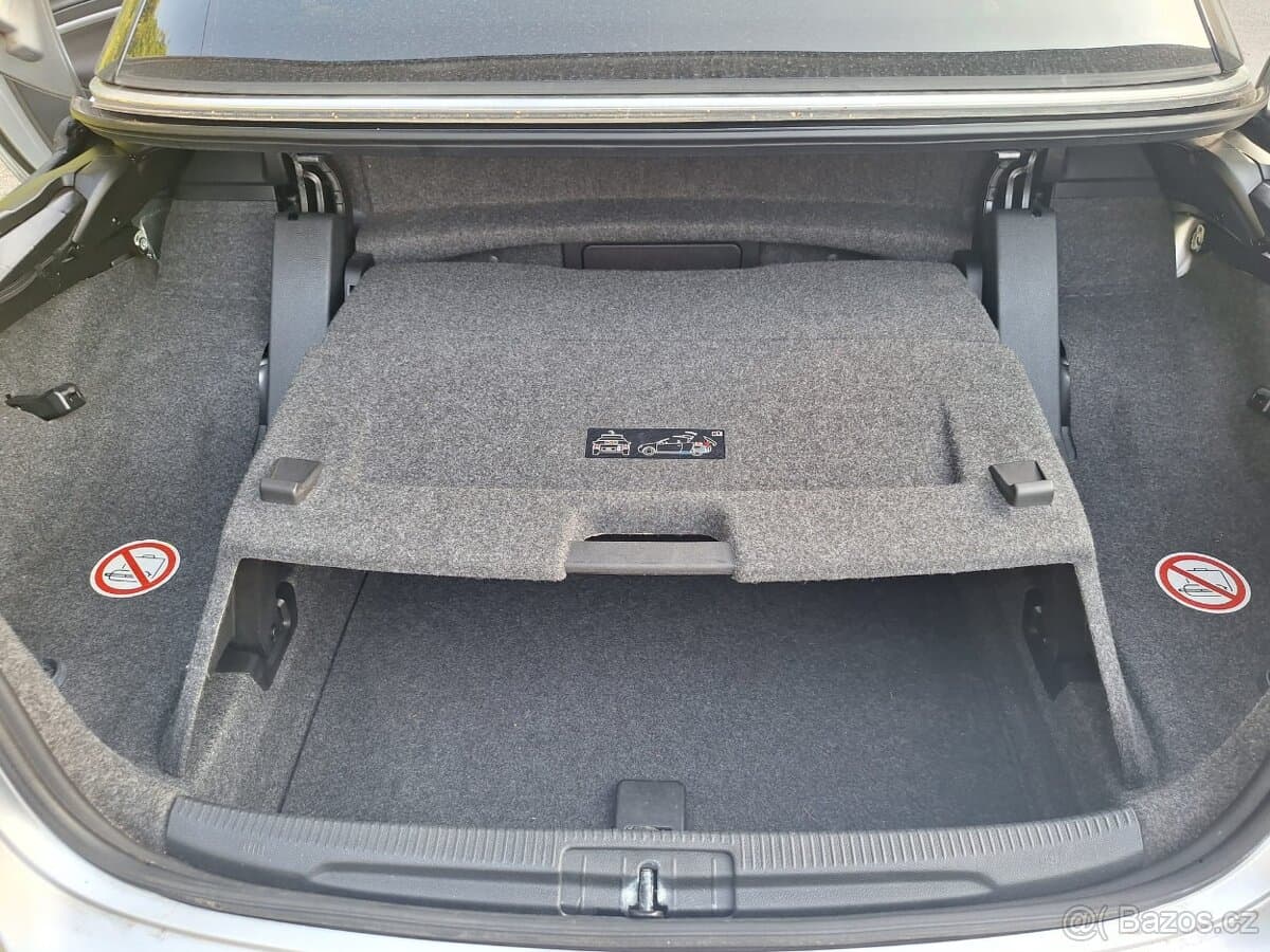 2014 Volkswagen EOS - 12