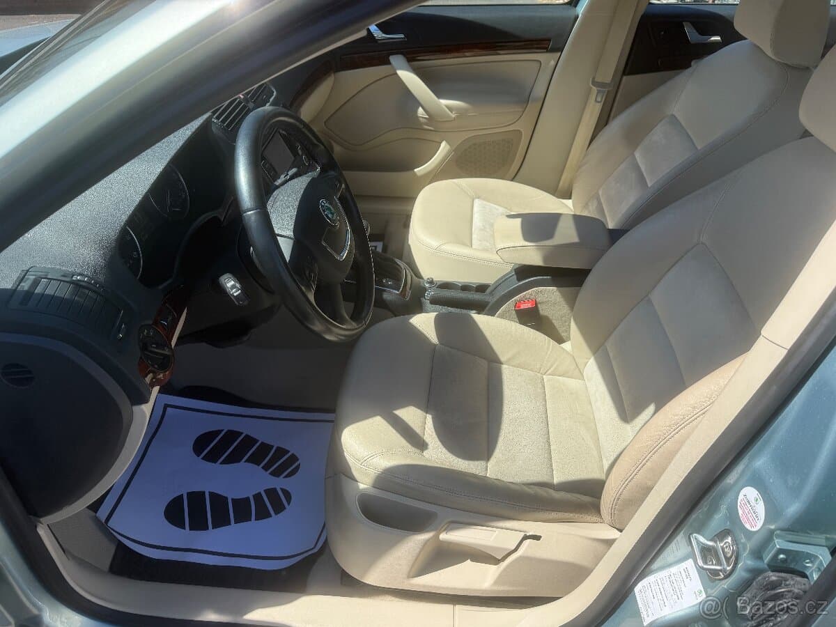 2010 Škoda OCTAVIA - 12
