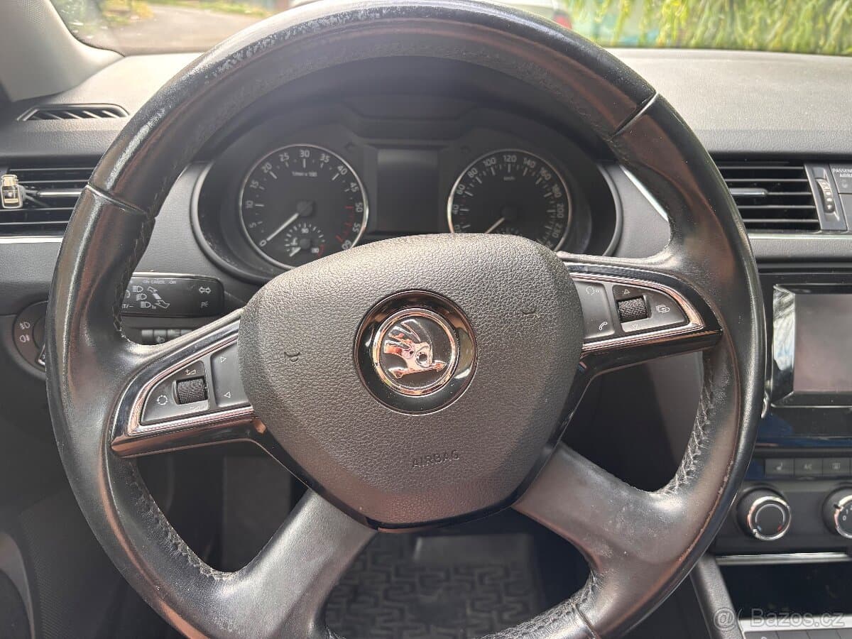 2015 Škoda OCTAVIA - 12