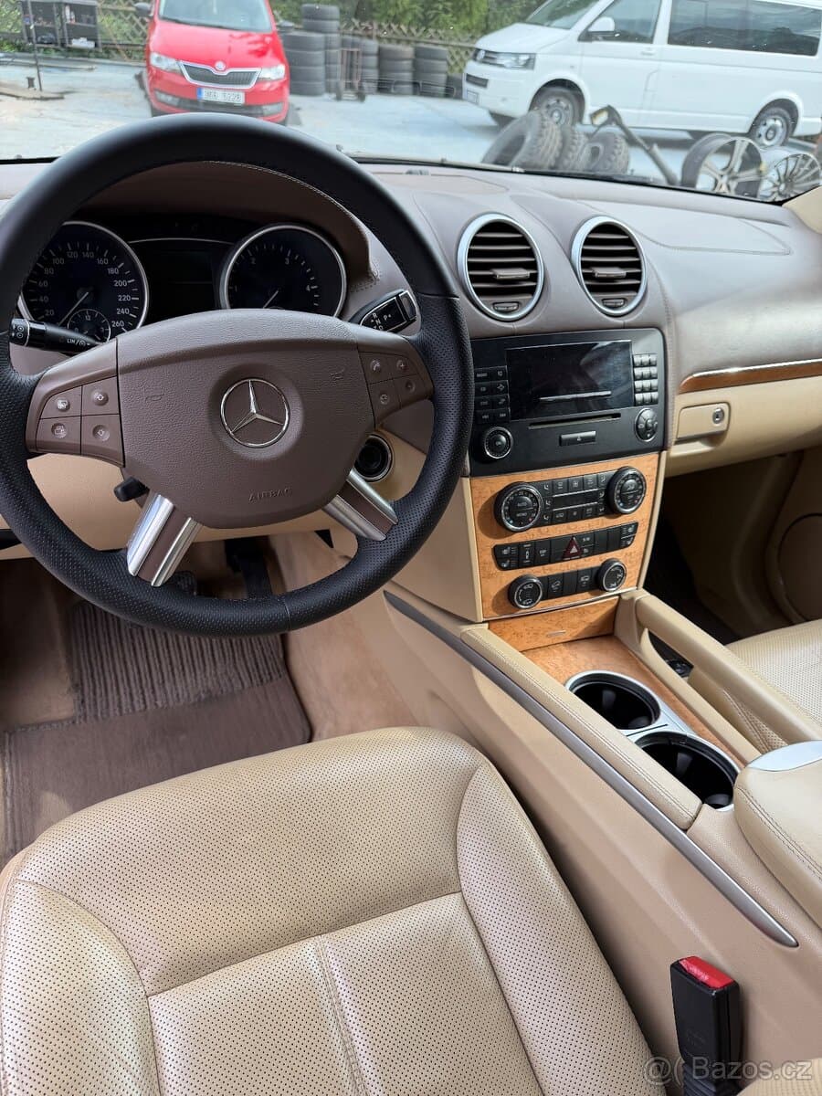 2007 Mercedes-Benz GL - 12