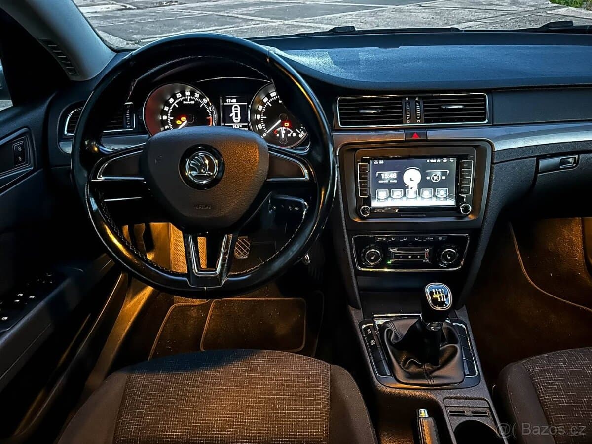 2013 Škoda SUPERB - 12