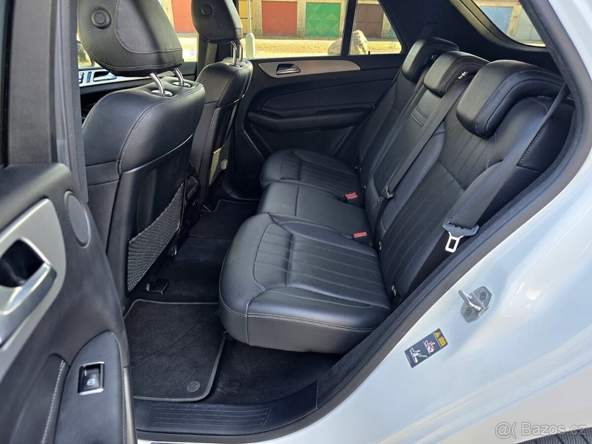 2016 Mercedes-Benz GL - 12
