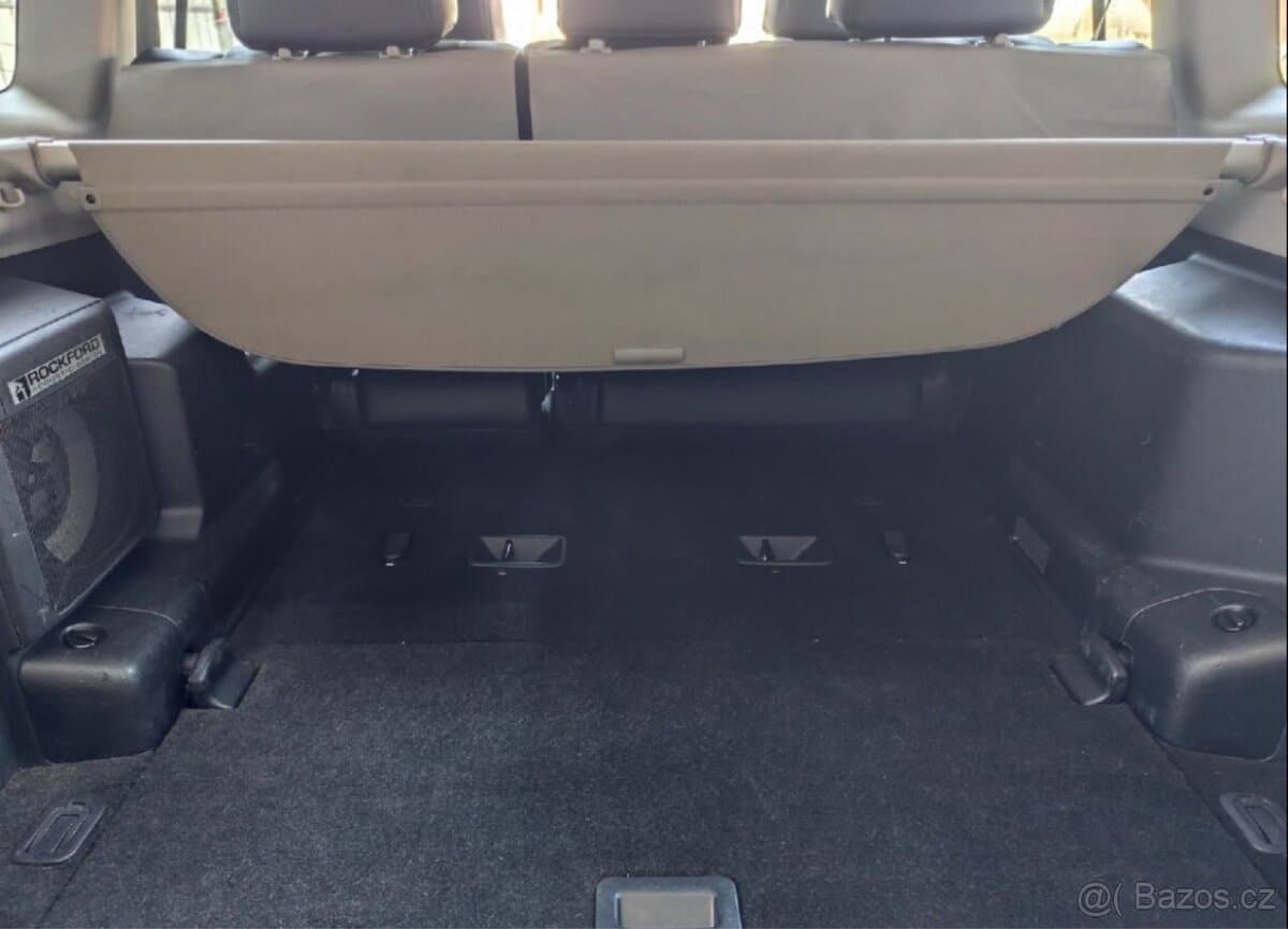 2009 Mitsubishi PAJERO - 12