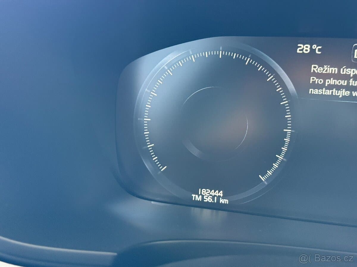 2019 Volvo V90 - 12