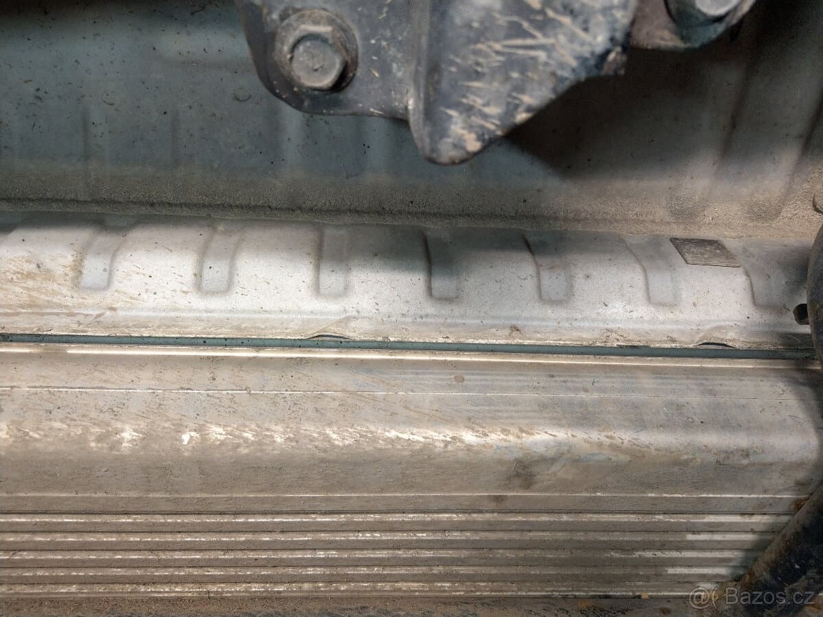 1994 Toyota 4RUNNER - 12