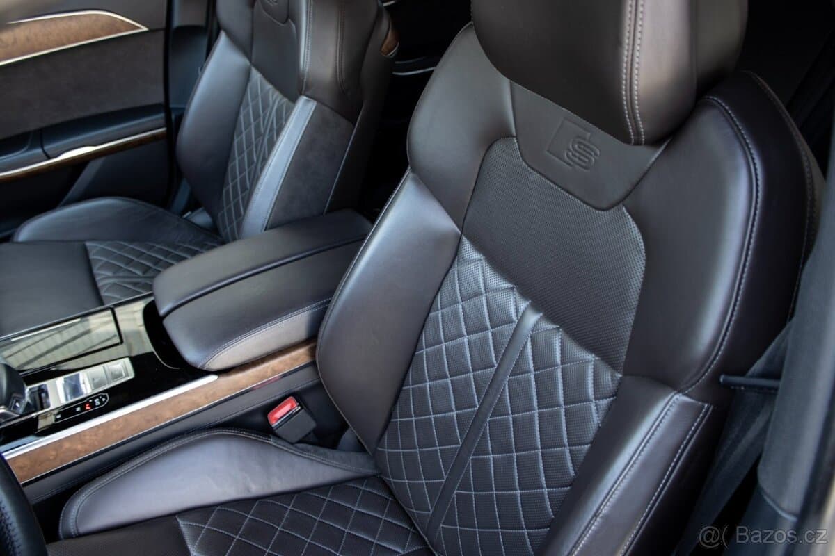 2019 Audi A8 - 12