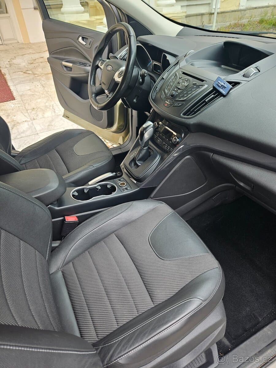 2014 Ford KUGA - 12