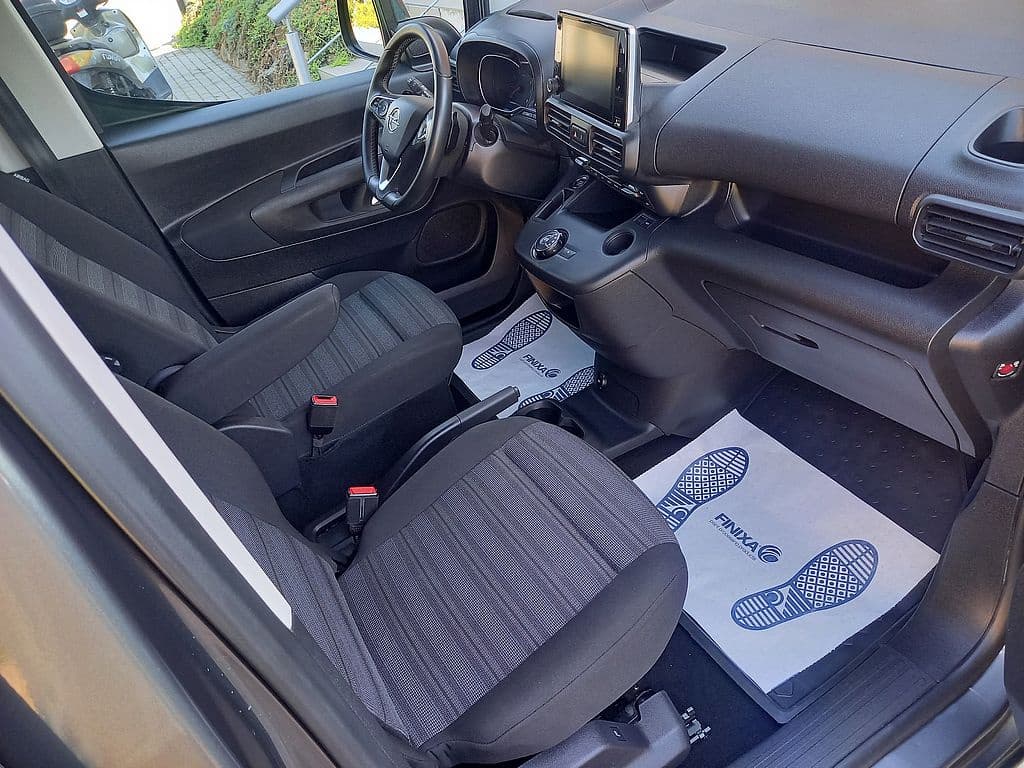 2020 Opel COMBO - 12