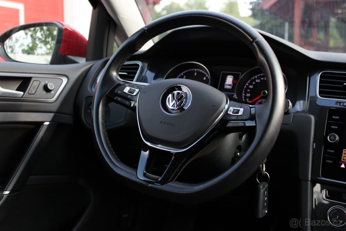 2020 Volkswagen GOLF - 12