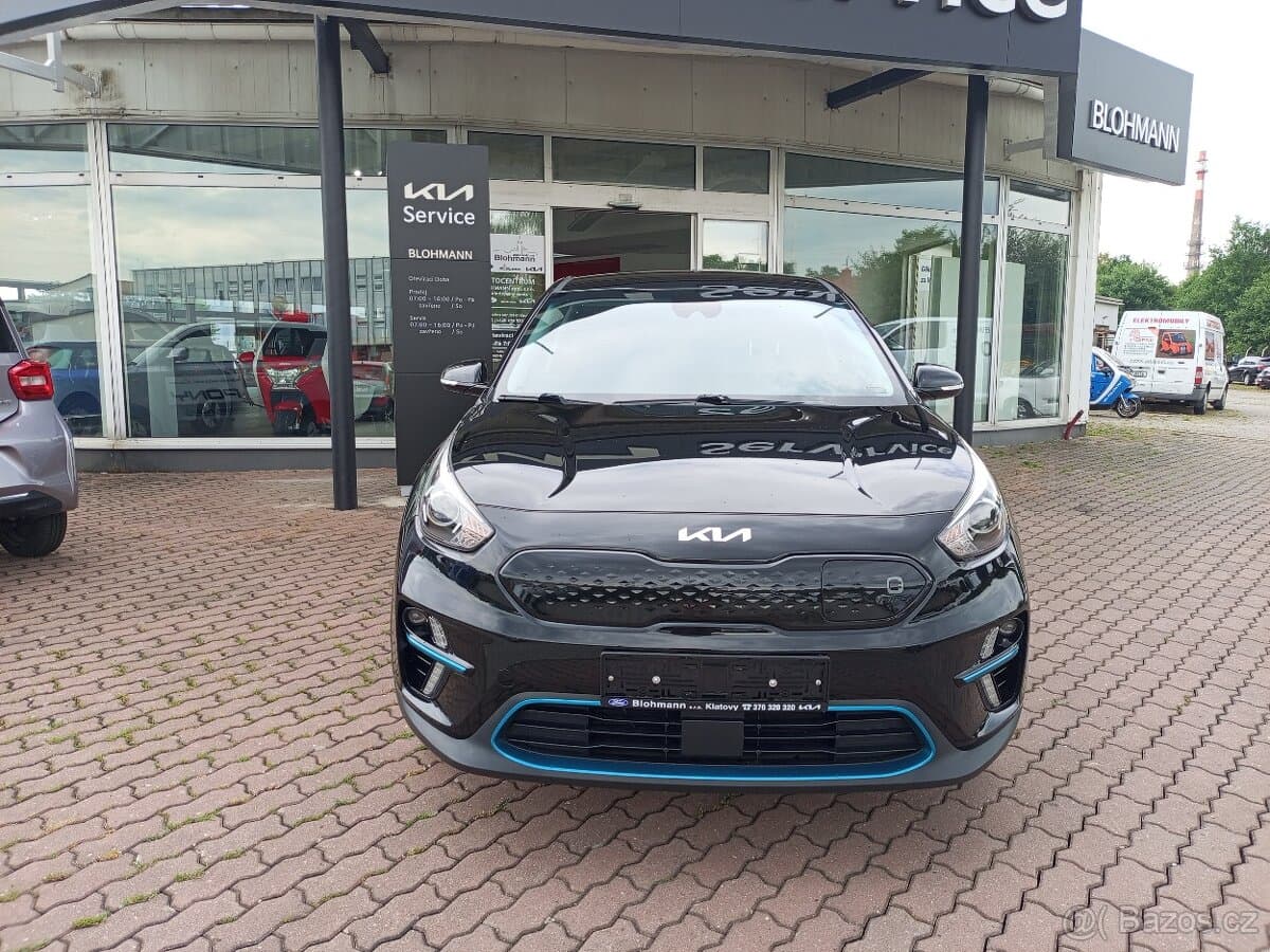 2021 Kia NIRO - 12