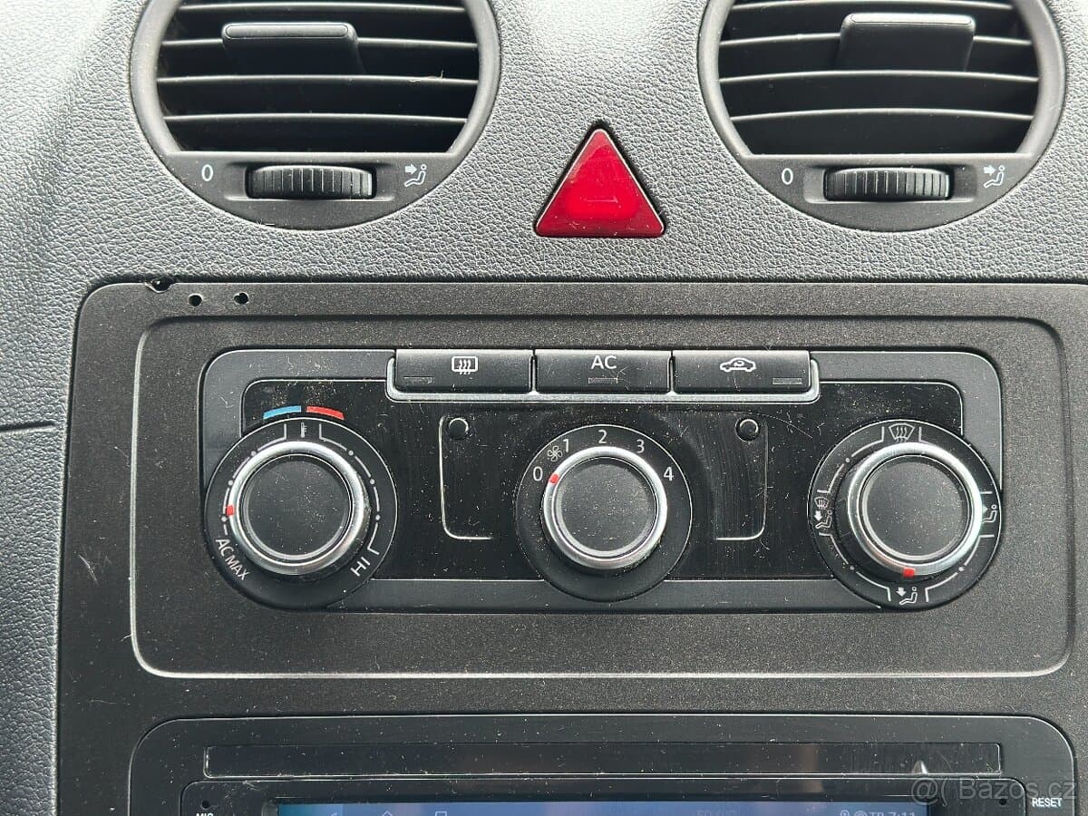 2012 Volkswagen CADDY - 12