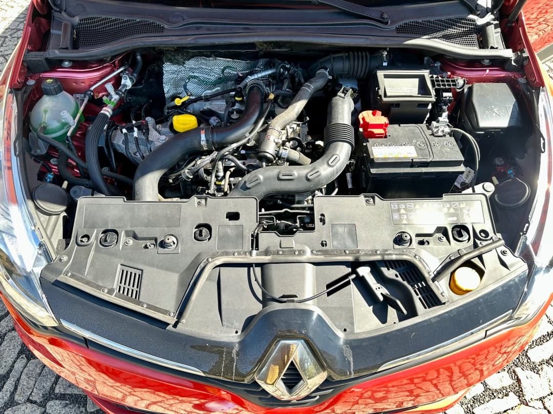 2019 Renault CLIO - 12
