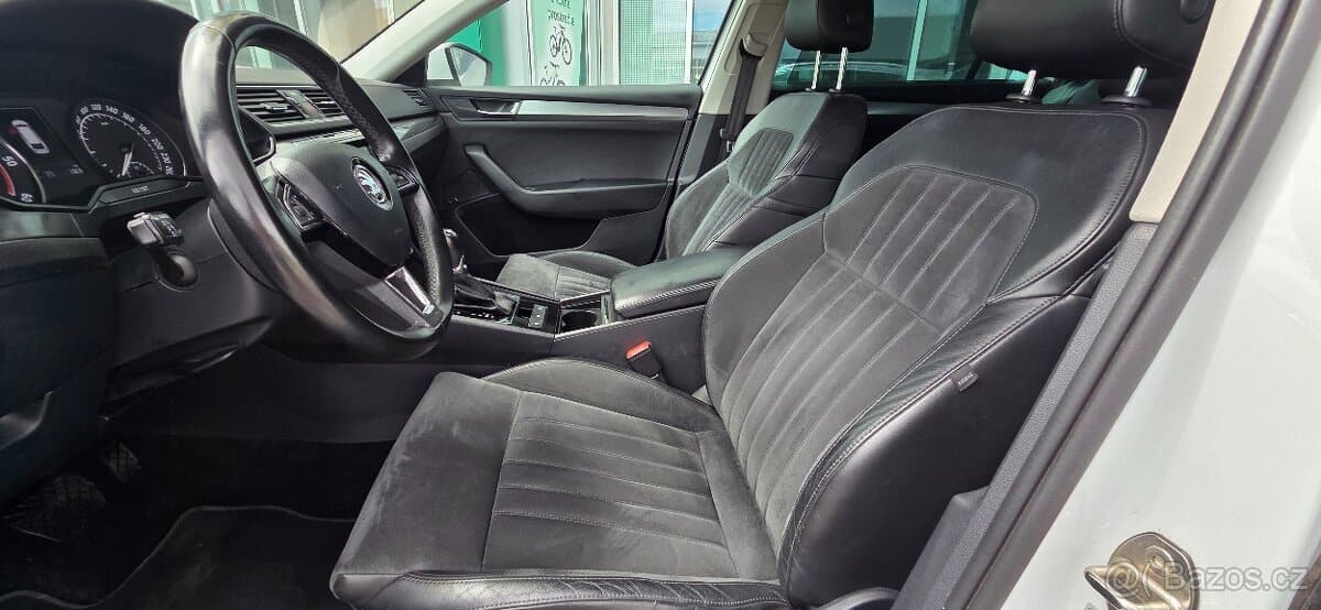 2015 Škoda SUPERB - 12