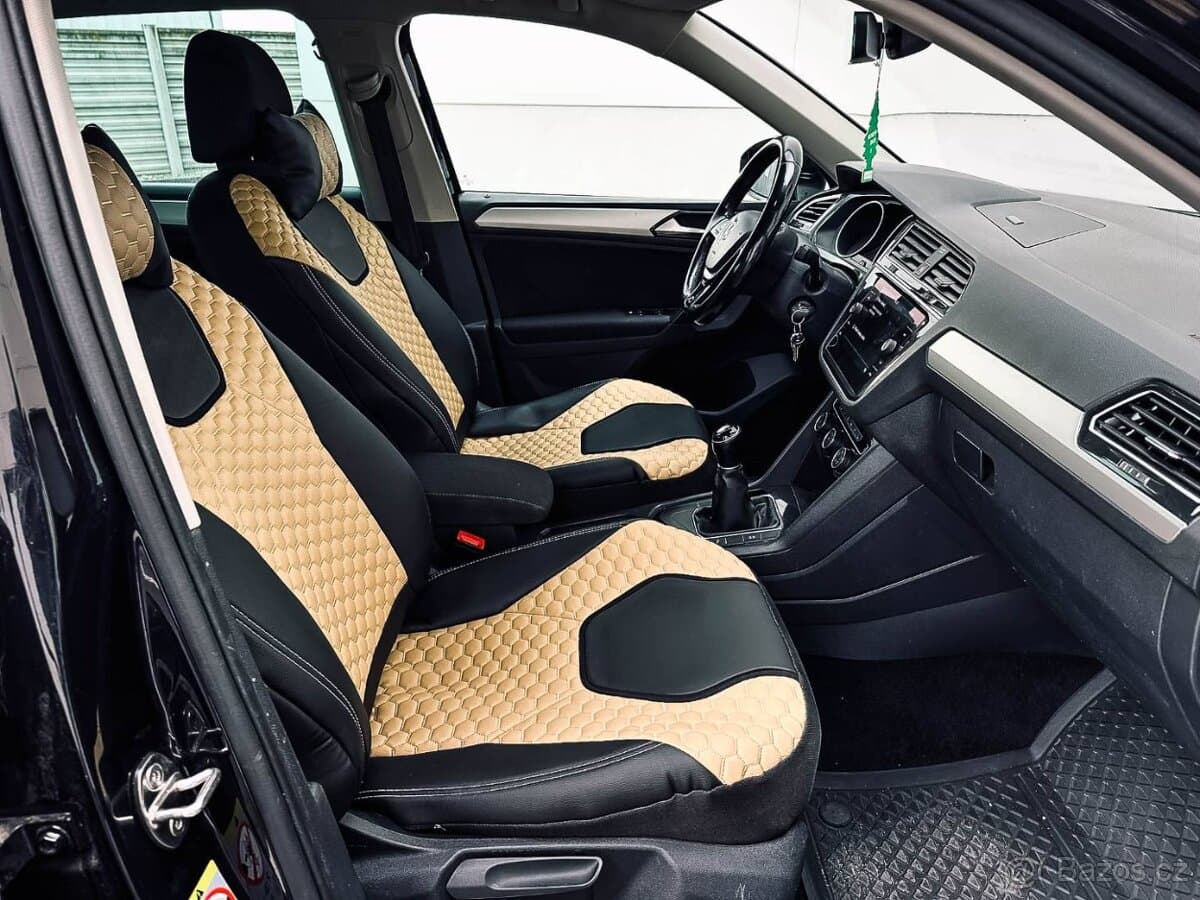 2017 Volkswagen TIGUAN - 12