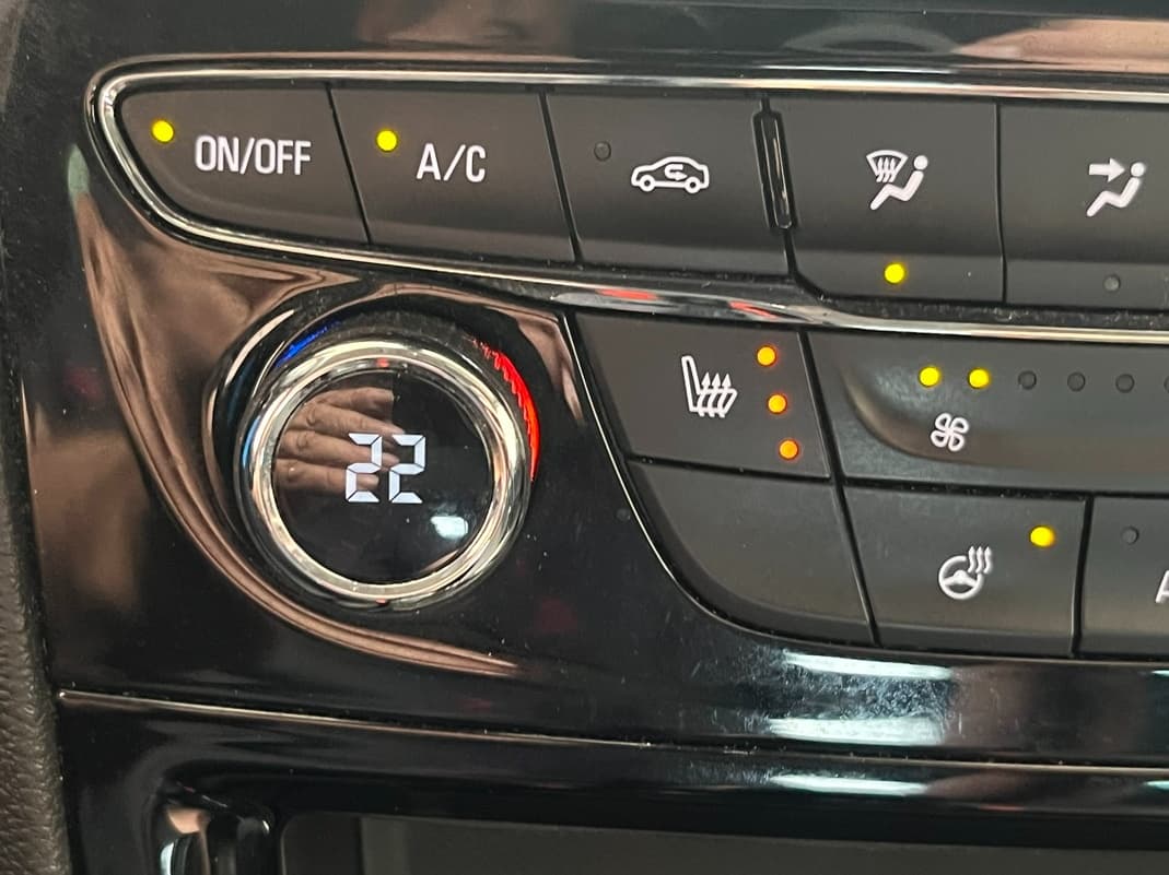 2019 Opel ASTRA - 12