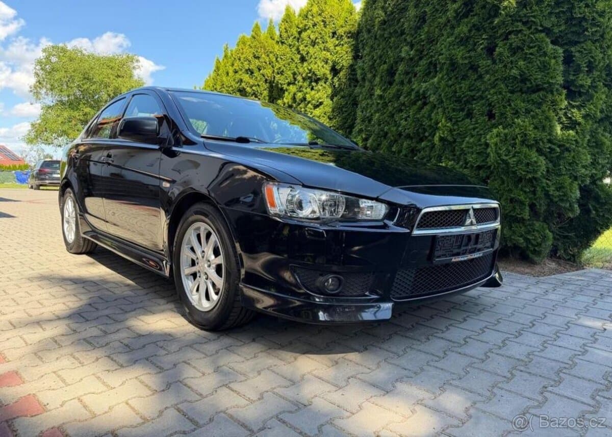 2012 Mitsubishi LANCER - 12