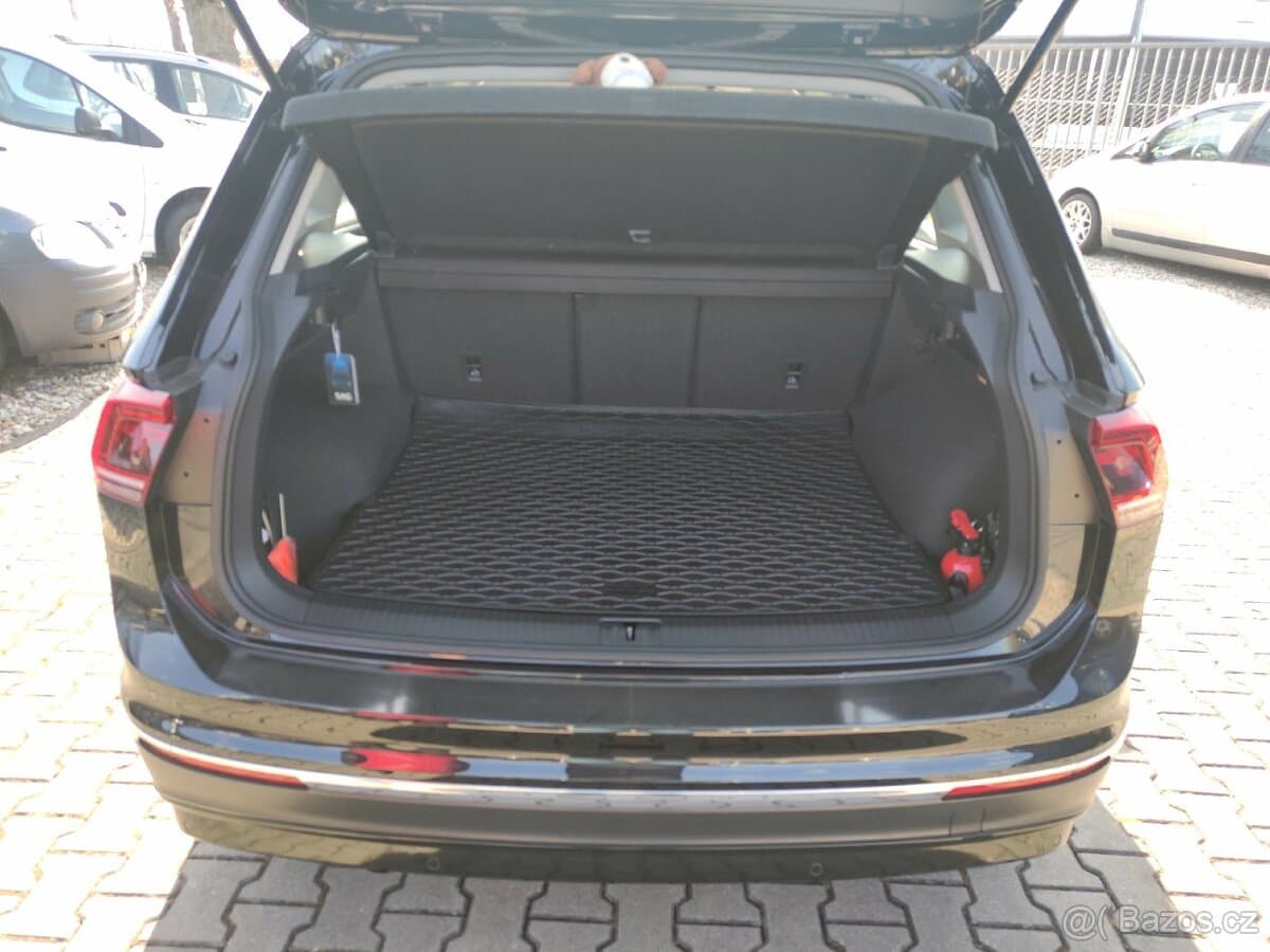 2019 Volkswagen TIGUAN - 12