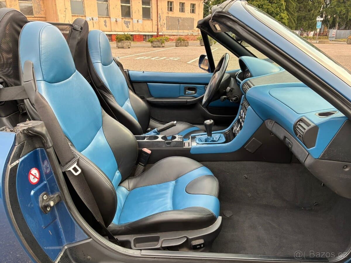 2001 BMW Z3 - 12