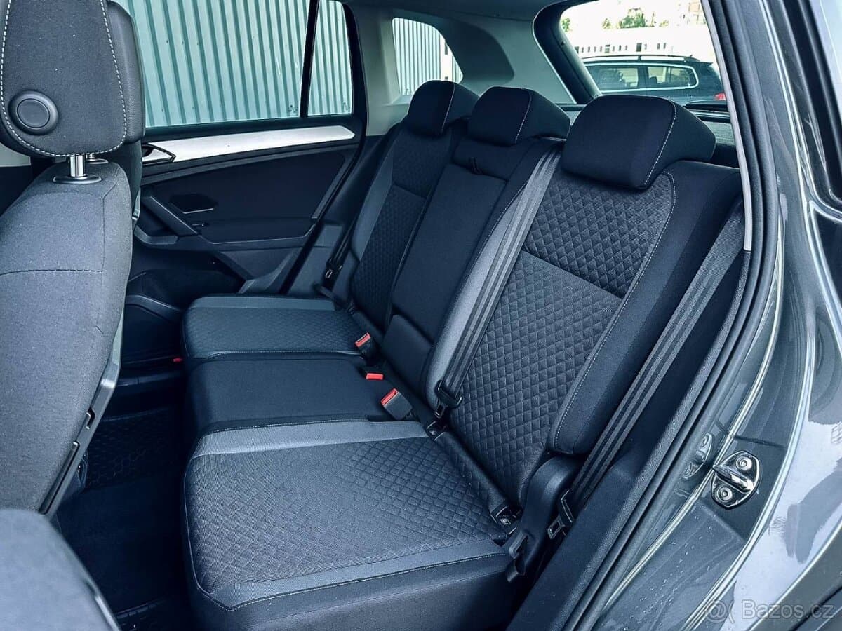 2020 Volkswagen TIGUAN - 12
