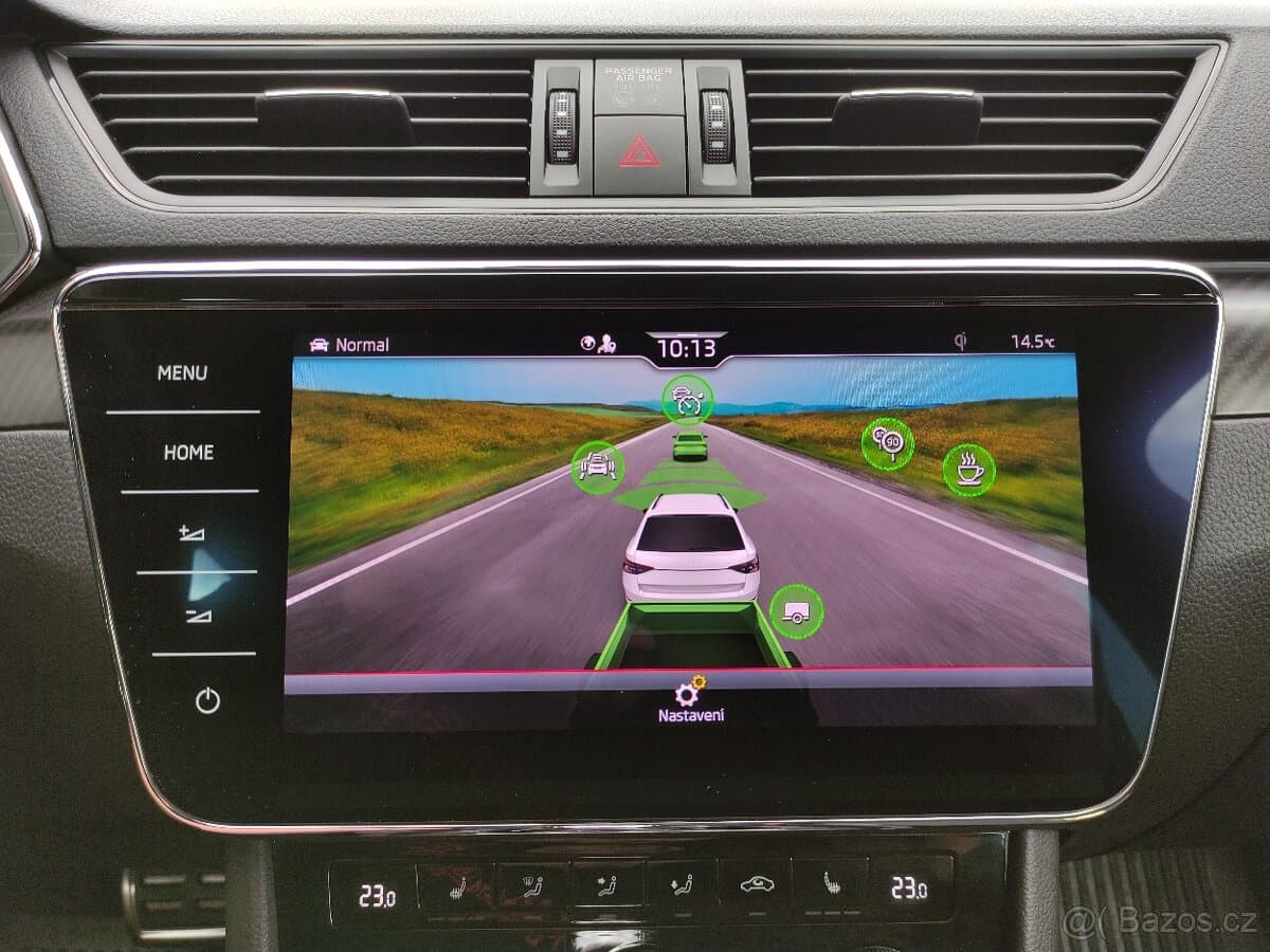 2020 Škoda SUPERB - 12