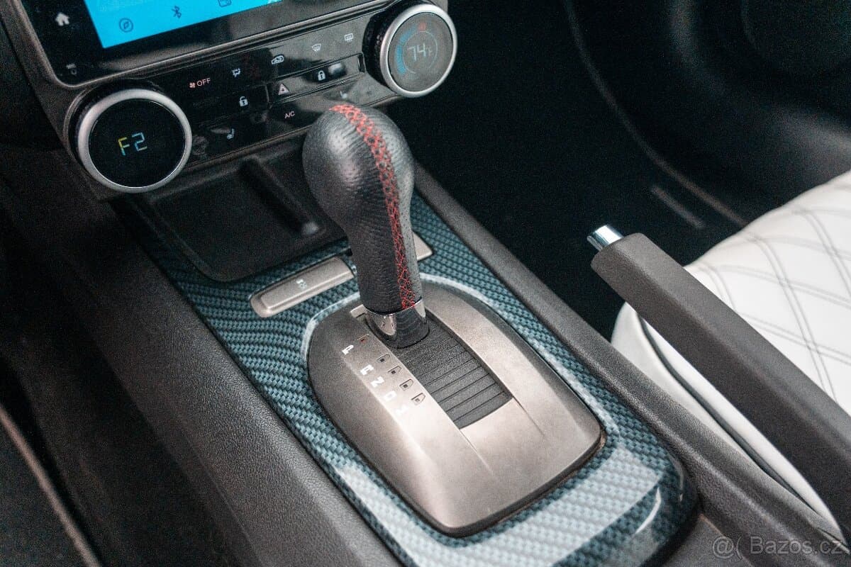 2013 Chevrolet CAMARO - 12