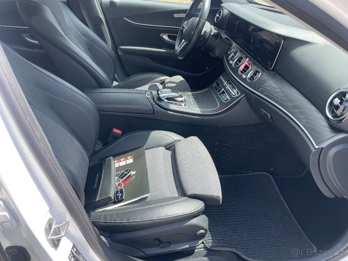 2019 Mercedes-Benz OSTATNÍ - 12