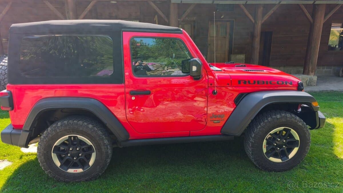 2019 Jeep WRANGLER - 12