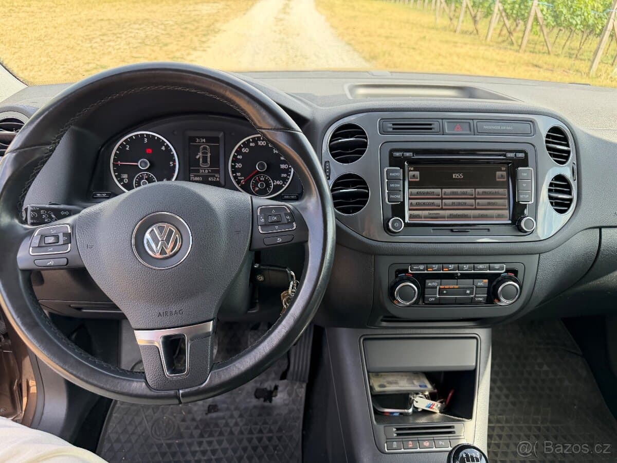 2014 Volkswagen TIGUAN - 12