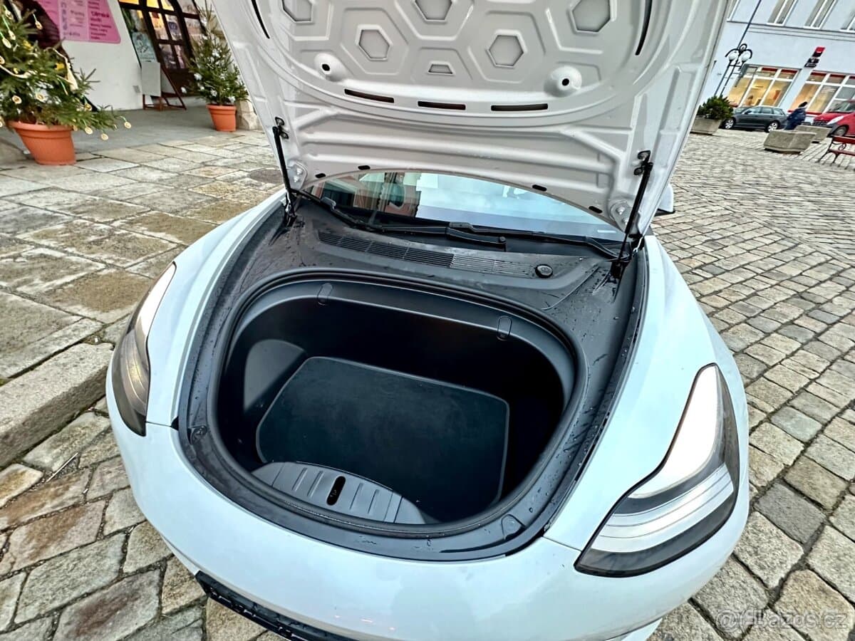 2019 Tesla MODEL 3 - 12