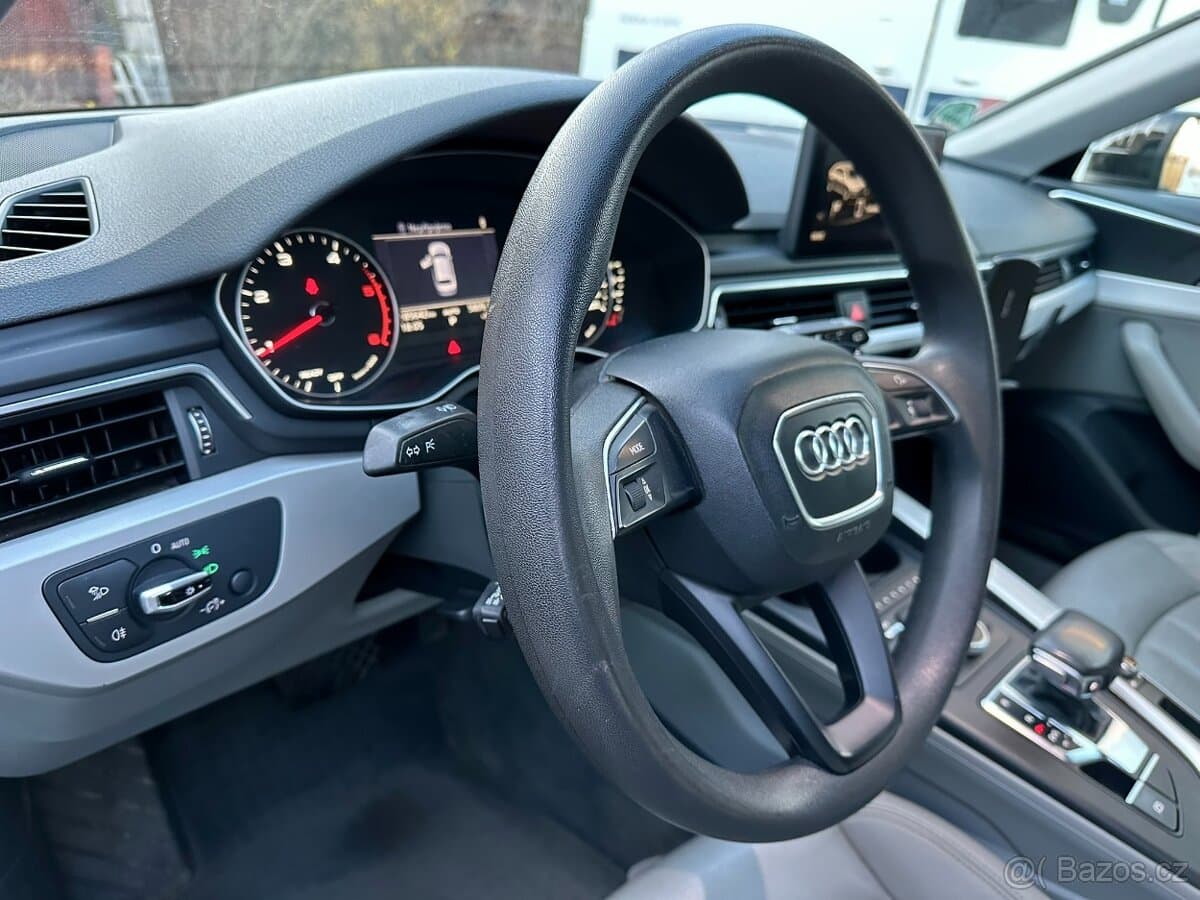 2016 Audi A4 - 12