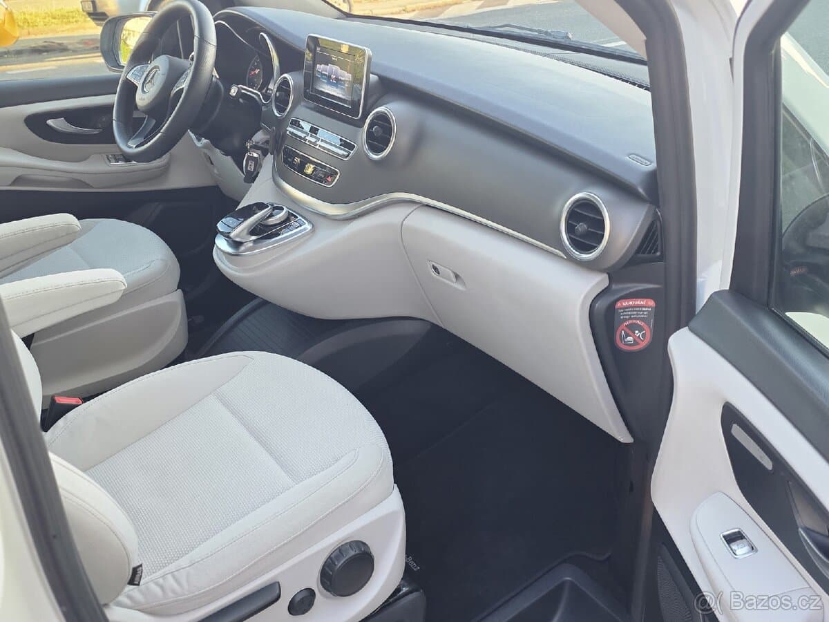 2018 Mercedes-Benz OSTATNÍ - 12