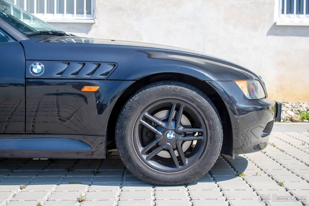 1997 BMW Z3 - 12