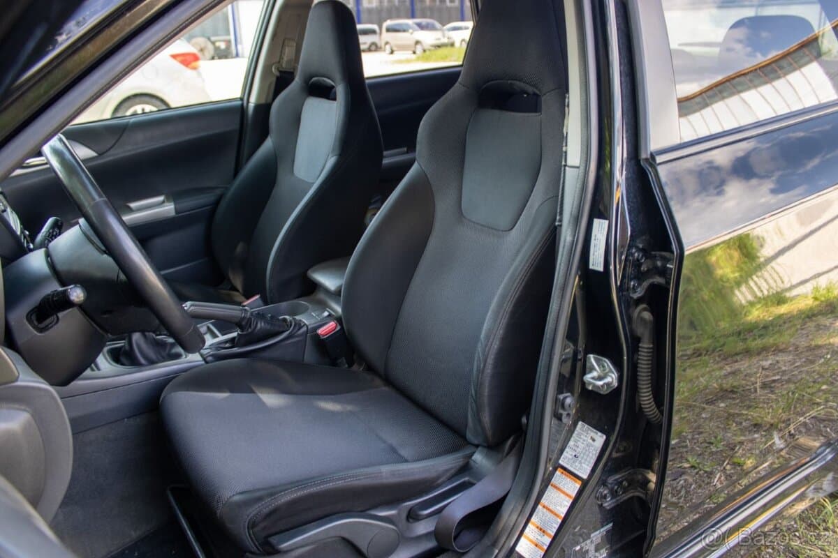 Subaru IMPREZA - 12
