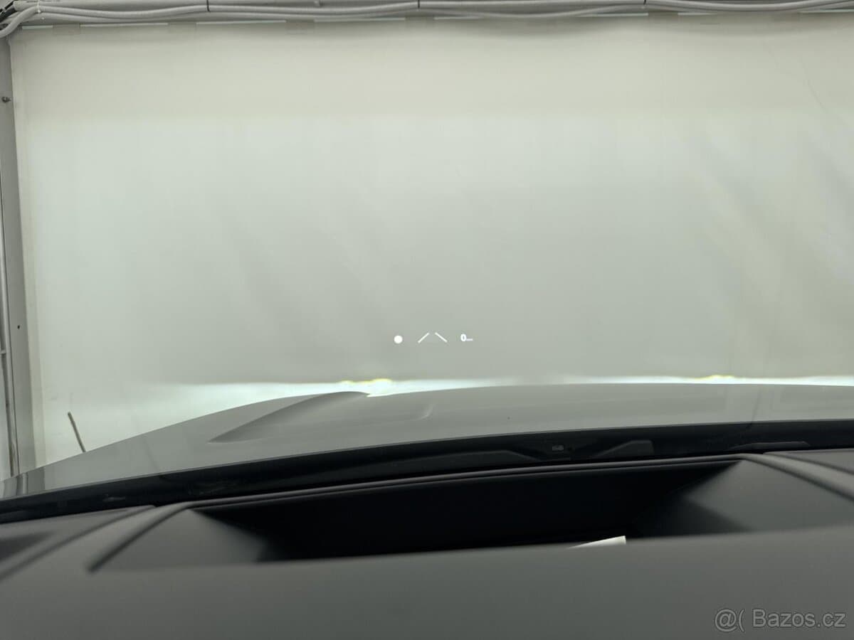 2025 Volkswagen TOUAREG - 12