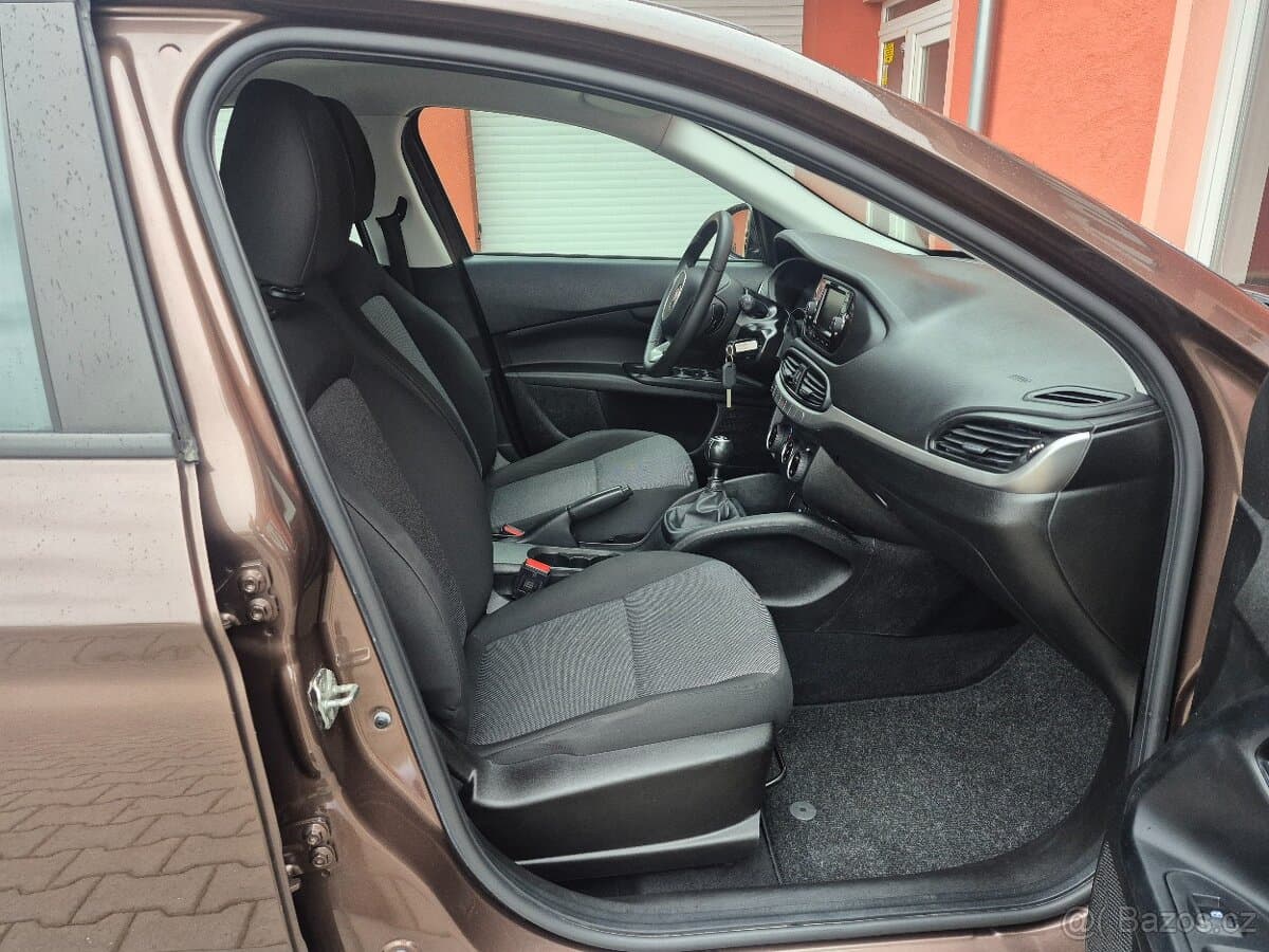 2019 Fiat TIPO - 12