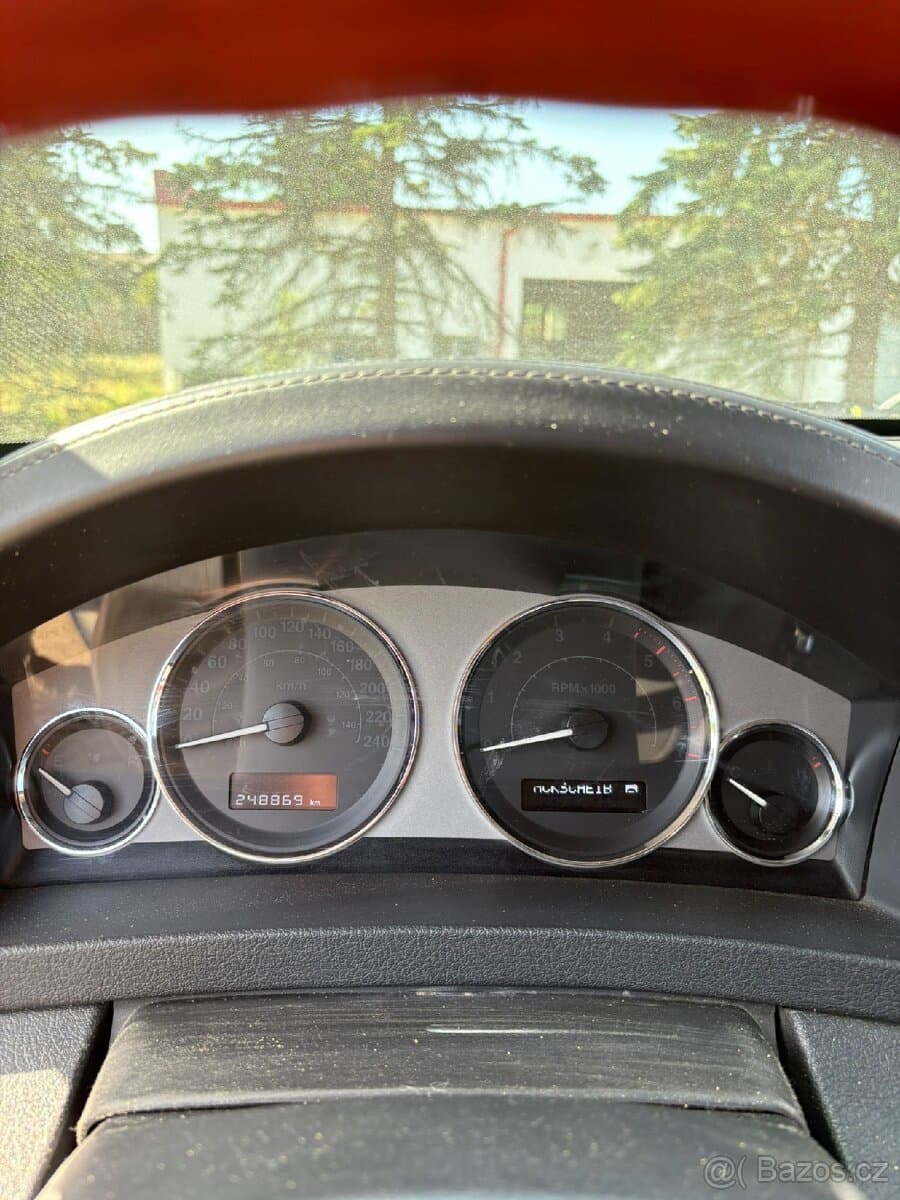 2008 Jeep CHEROKEE - 12
