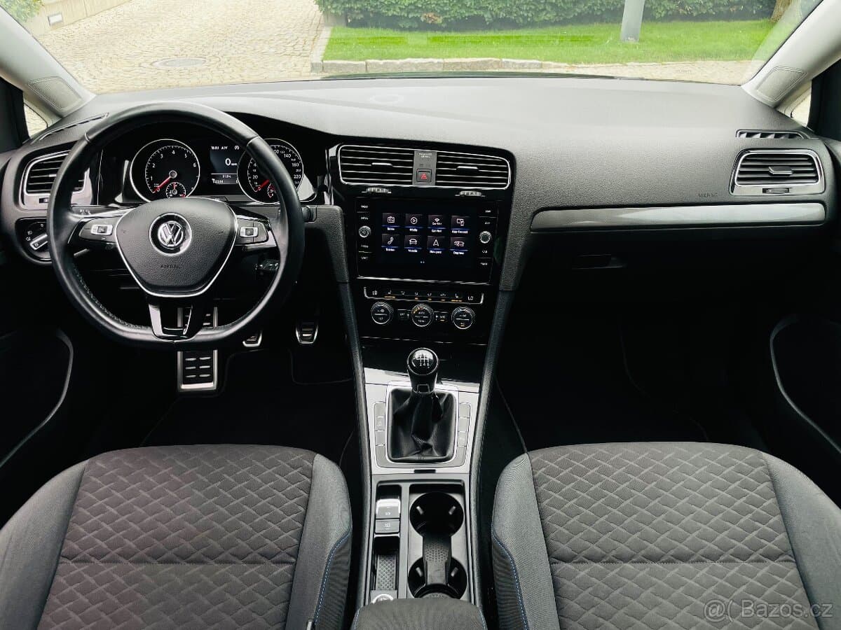 2019 Volkswagen GOLF - 12