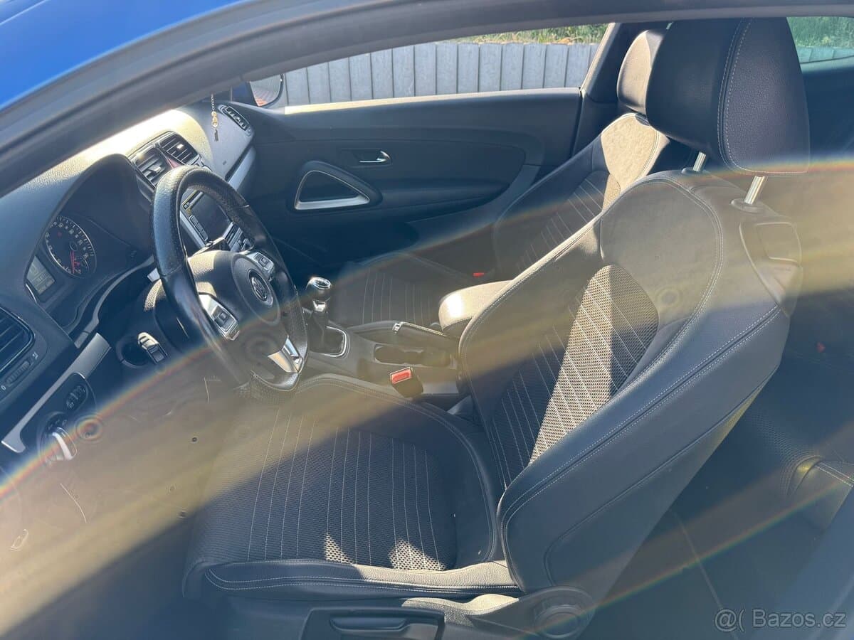 2009 Volkswagen SCIROCCO - 12