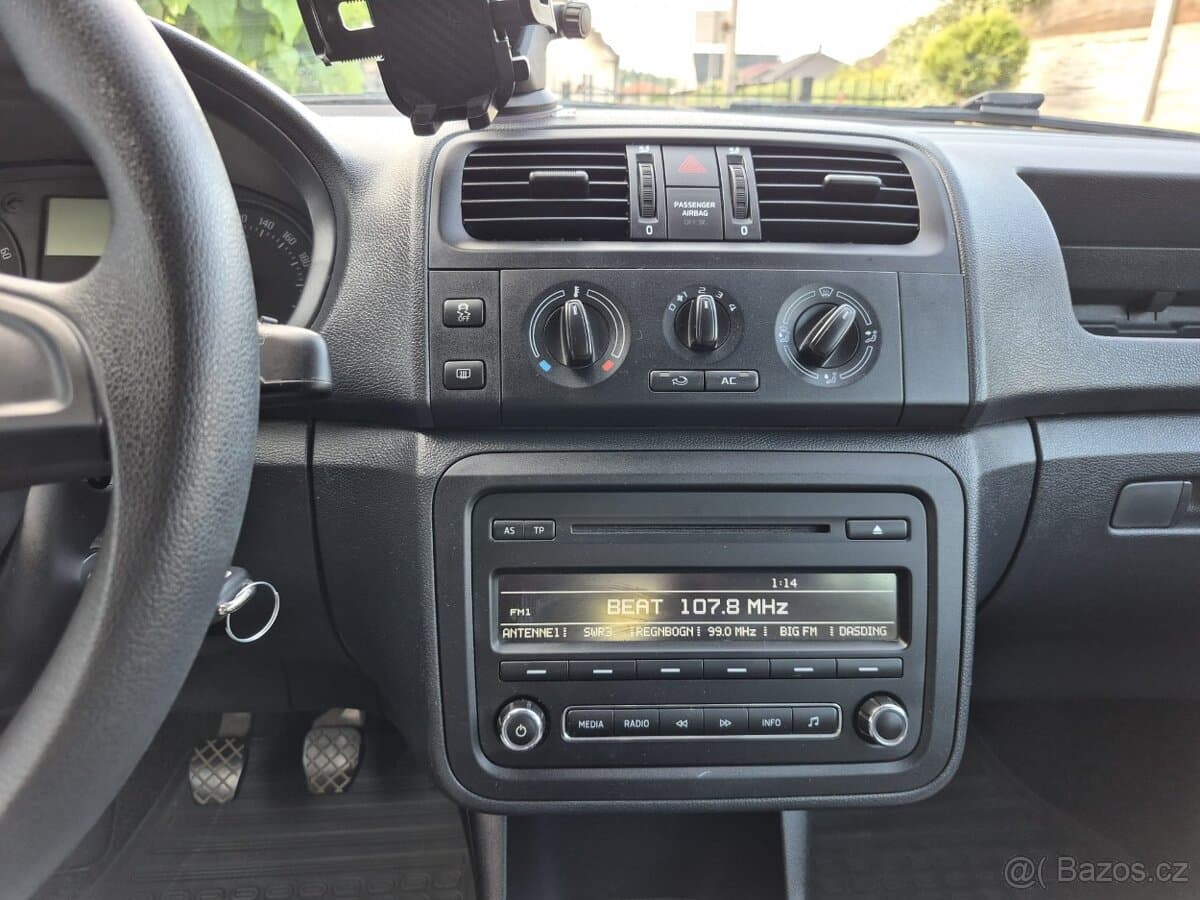 2013 Škoda FABIA - 12