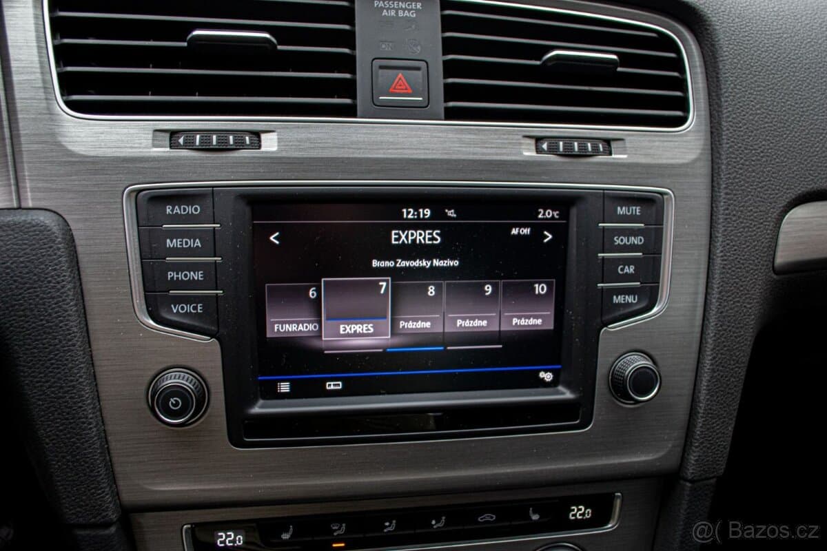 2016 Volkswagen GOLF - 12