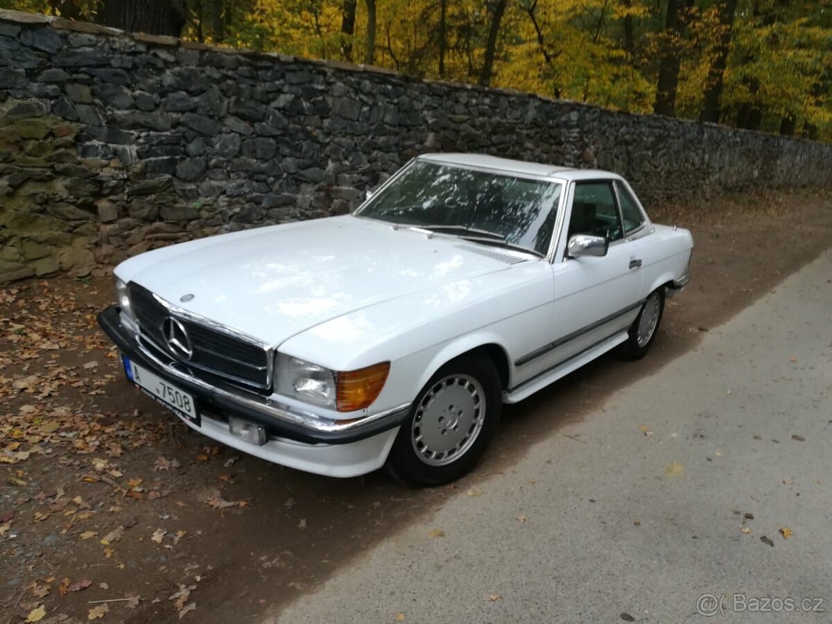 1988 Mercedes-Benz SL - 12