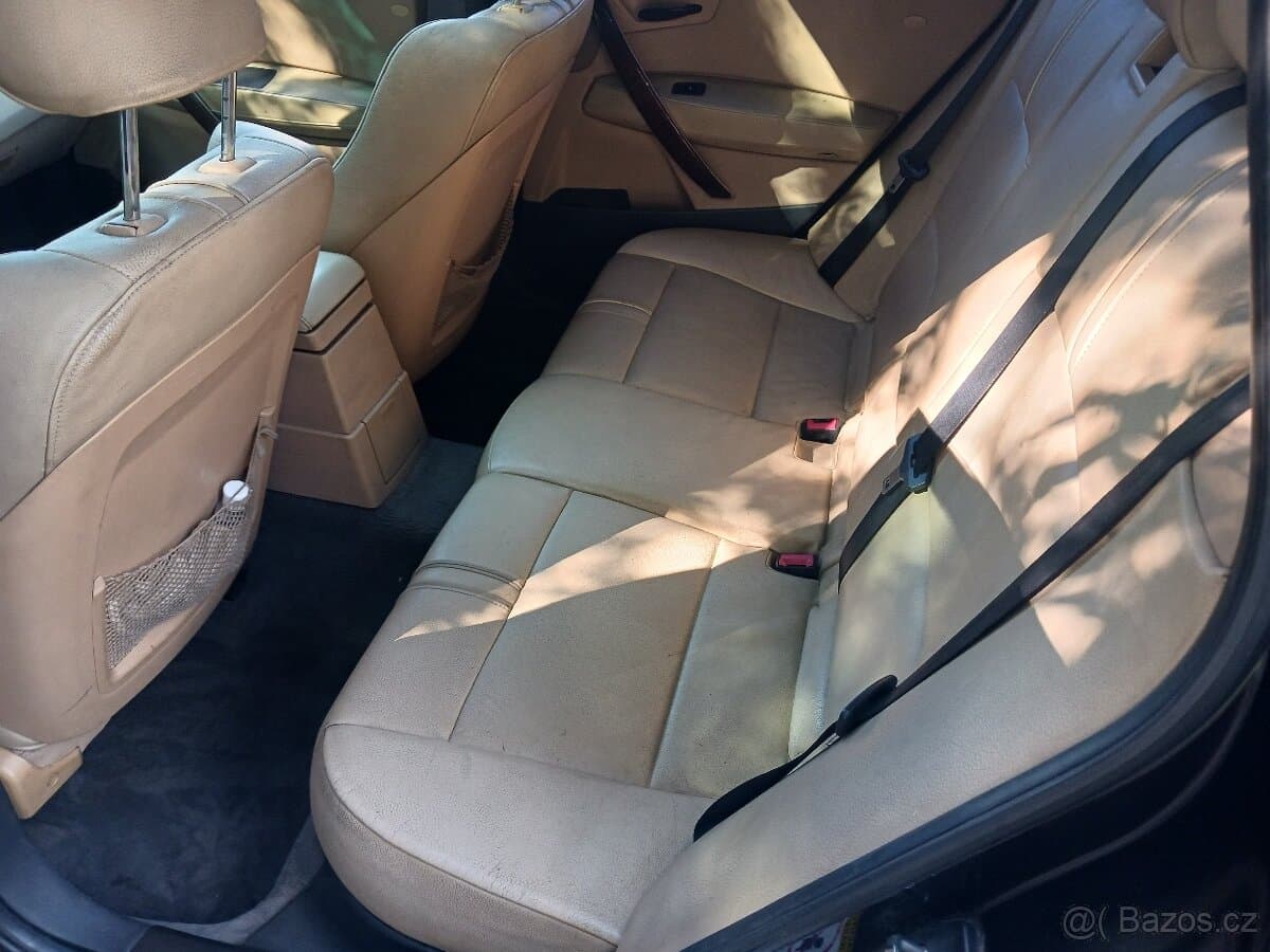 2004 BMW X3 - 12