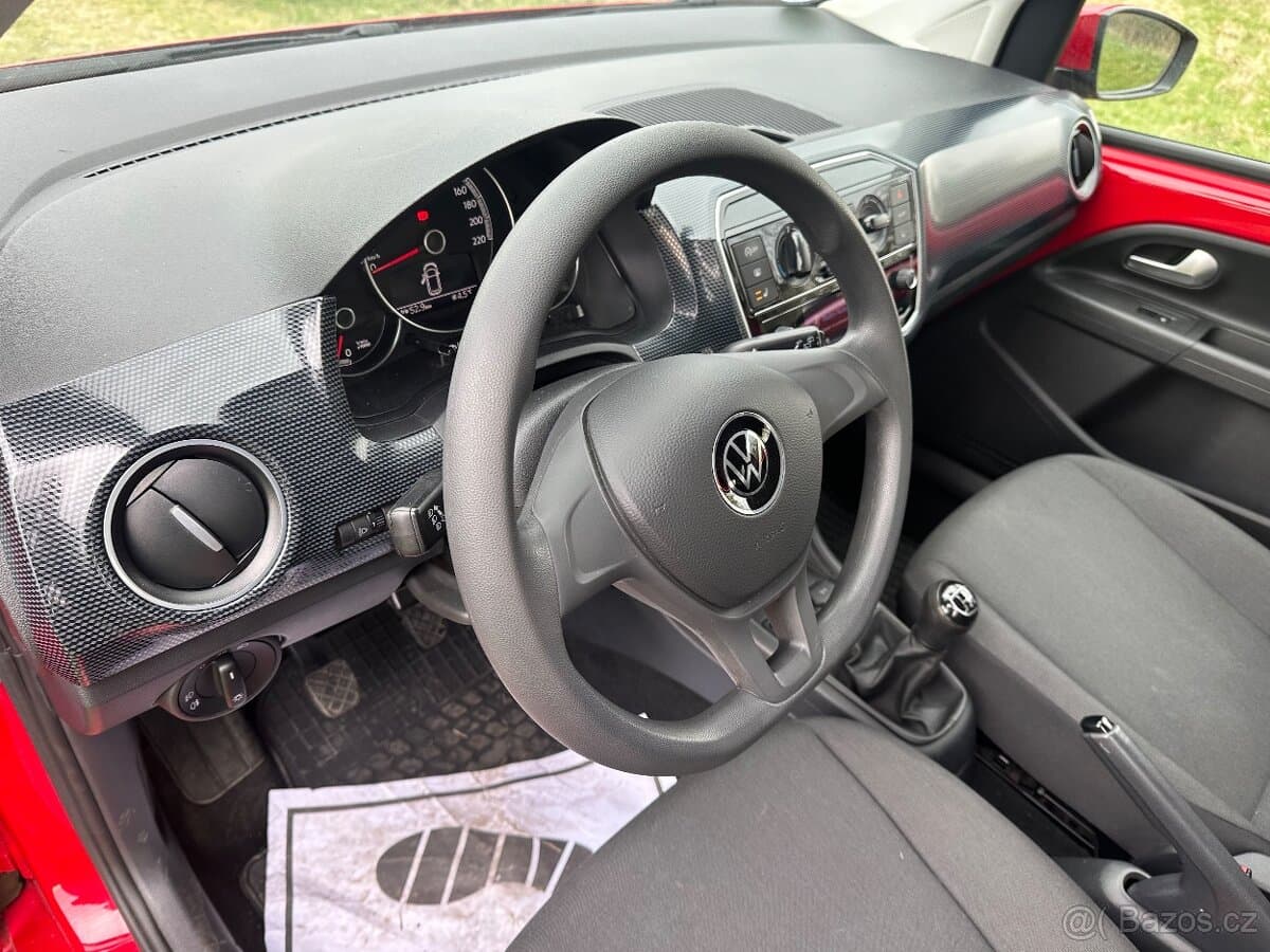 2021 Volkswagen UP! - 12