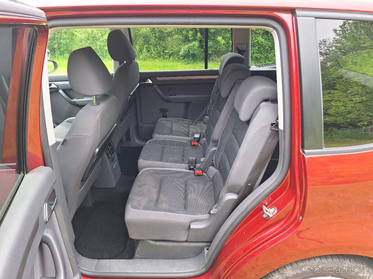 2012 Volkswagen TOURAN - 12