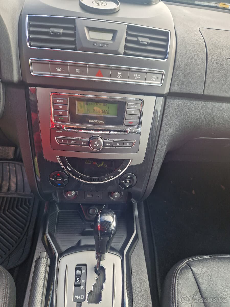 2016 SsangYong REXTON - 12