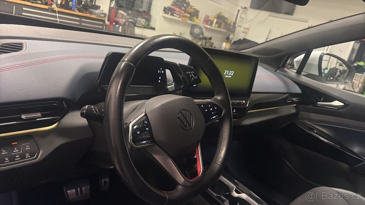 2022 Volkswagen ID.4 - 12