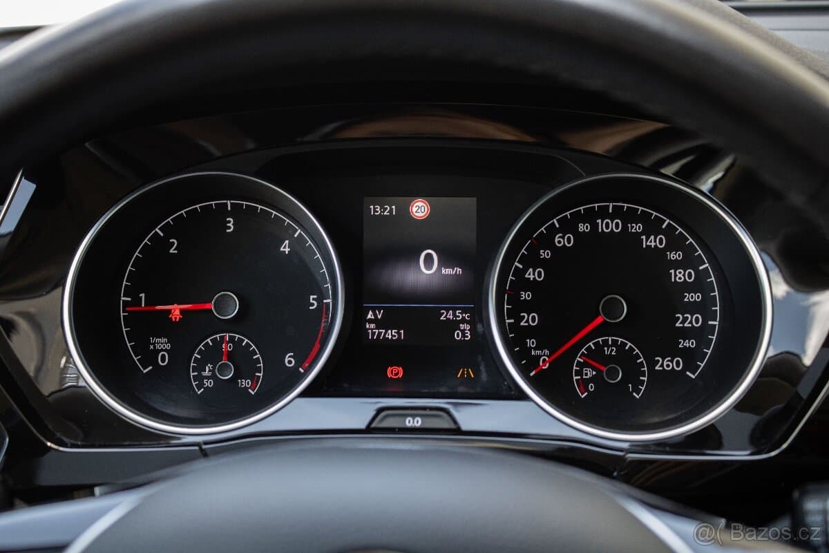 2019 Volkswagen TOURAN - 12