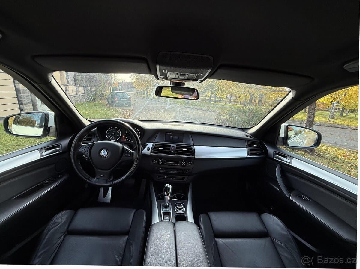 2011 BMW X5 - 12