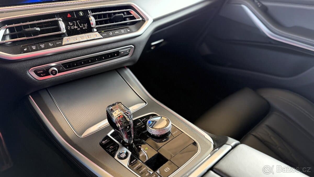 2023 BMW X5 - 12